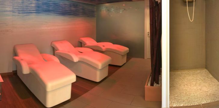 Meeleolukas puhkus Costa Bravas 4* hotellis GHT OASIS PARK & SPA! 20