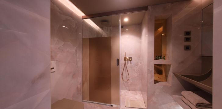 Kaunis Madeira ja puhkus 4* hotellis THE VIEWS BAIA (ADULTS ONLY 18+)! 35