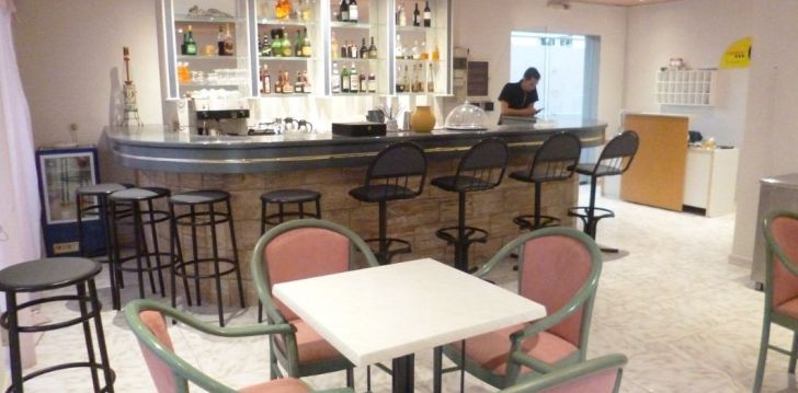 Rahulik ja lõõgastav puhkus 3* ALKYONIDES HOTEL Rhodosel 10