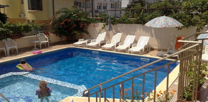 Reis Bulgaariasse, peatu 3* hotellis LARISA 1&2! 13