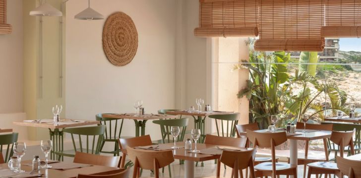 Päikeseline puhkus Hispaanias 4* hotellis CALA FONT! 14