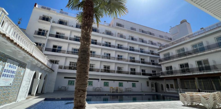 Sobilik puhkus pere või sõprade seltsis Hotel Ibersol Sorra D'or 3* Costa Bravas! 3