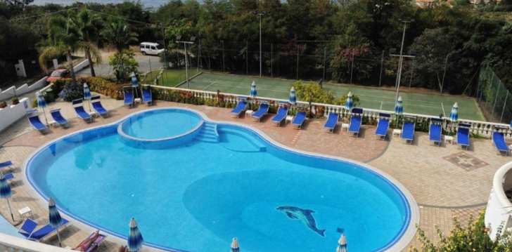 Lõõgastav puhkus Itaalias, 4* hotellis VILLAGGIO PINETA PETTO BIANCO! 1
