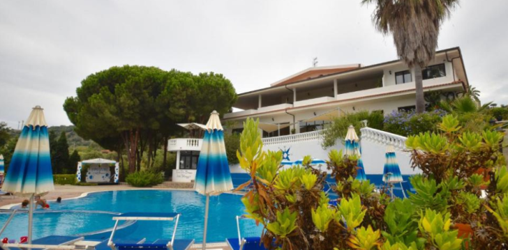 Lõõgastav puhkus Itaalias, 4* hotellis VILLAGGIO PINETA PETTO BIANCO! 3