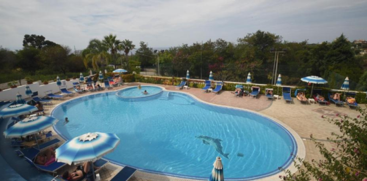 Lõõgastav puhkus Itaalias, 4* hotellis VILLAGGIO PINETA PETTO BIANCO! 4