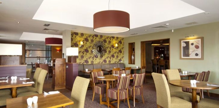 Mugav puhkus 3* hotellis PREMIER INN NEWBRIDGE - EDINBURGH APT, Šotimaal! 11