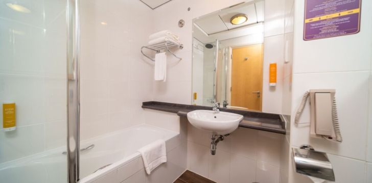 Puhkus Dubais, 3* hotellis PREMIER INN DUBAI INVESTMENTS PARK! 24