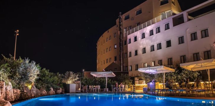 Puhkus Sardiinias, 4* hotellis MERCURE OLBIA! 7