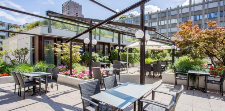 Reis Zürichisse, peatu 4* hotellis CROWNE PLAZA ZURICH! 1