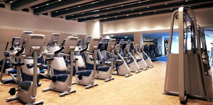 Reis Zürichisse, peatu 4* hotellis CROWNE PLAZA ZURICH! 9