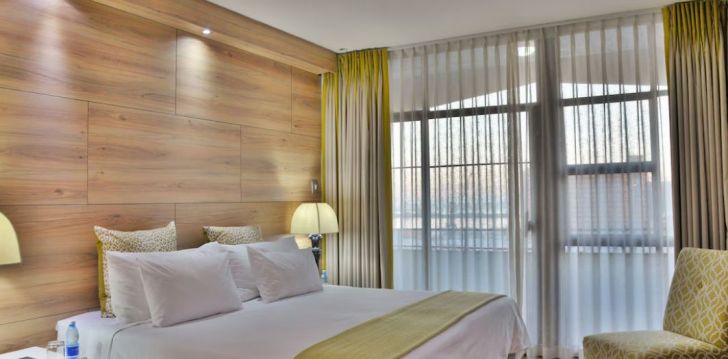 Lõuna-Aafika Vabariigi kuulus Cape Town ja 4* hotell CAPETONIAN! 3