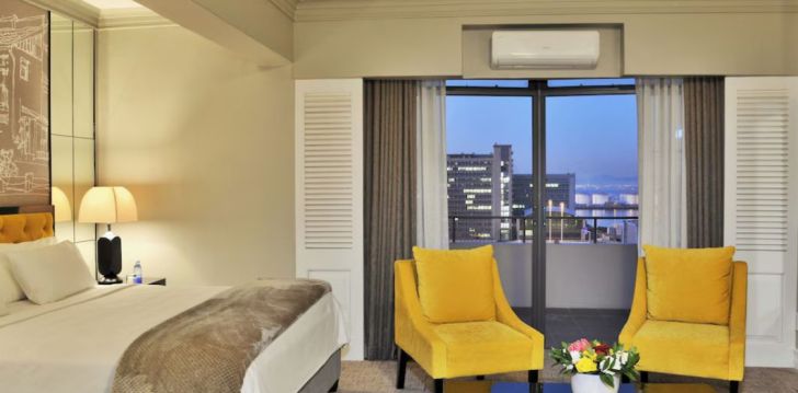 Lõuna-Aafika Vabariigi kuulus Cape Town ja 4* hotell CAPETONIAN! 21