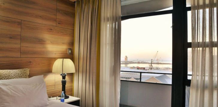 Lõuna-Aafika Vabariigi kuulus Cape Town ja 4* hotell CAPETONIAN! 22