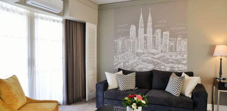 Lõuna-Aafika Vabariigi kuulus Cape Town ja 4* hotell CAPETONIAN! 24