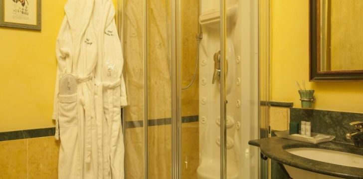 Avasta kaunist saarelinna, Palermot, ja peatu 4* hotellis HOTEL VECCHIO BORGO! 15