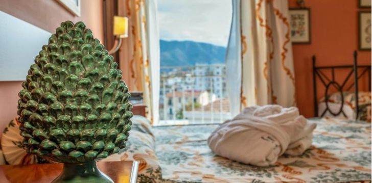 Avasta kaunist saarelinna, Palermot, ja peatu 4* hotellis HOTEL VECCHIO BORGO! 2