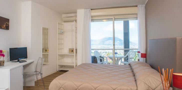 Palermo linn ja 3* hotell HOTEL BEL 3 panoraamvaatega! 3