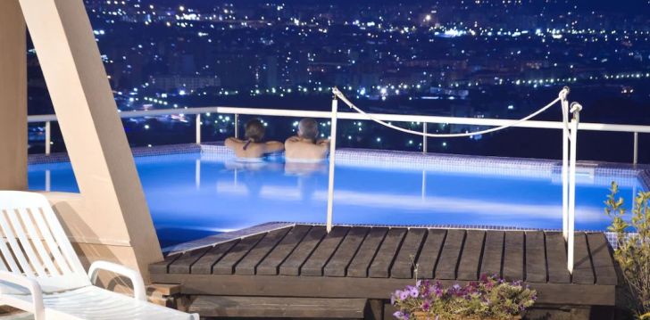Palermo linn ja 3* hotell HOTEL BEL 3 panoraamvaatega! 9