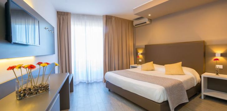 Palermo linn ja 3* hotell HOTEL BEL 3 panoraamvaatega! 24