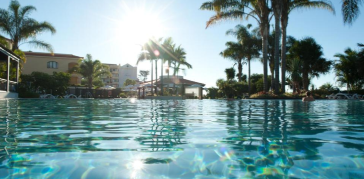Lõõgastu imekaunil Madeira saarel 4* hotellis HOTEL PORTO MARE! 13