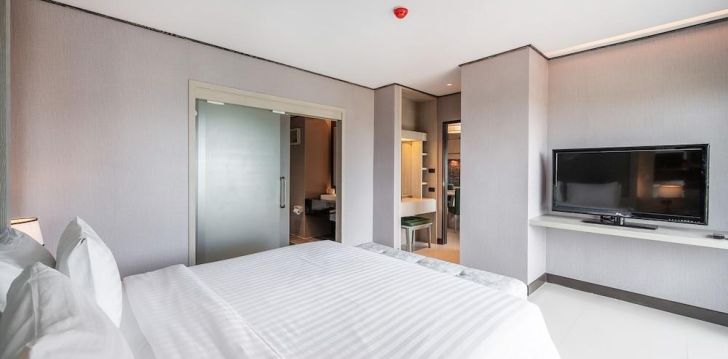 Reis Taimaale, peatu Pattayas 4* hotellis MANHATTAN PATTAYA HOTEL! 8