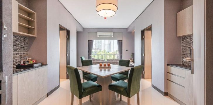 Reis Taimaale, peatu Pattayas 4* hotellis MANHATTAN PATTAYA HOTEL! 16