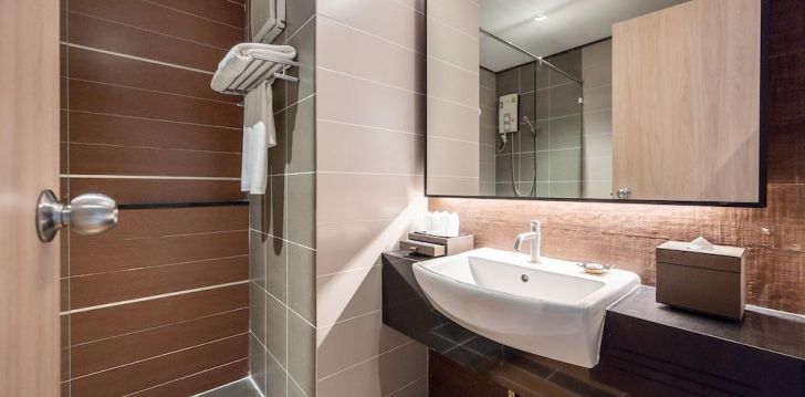 Reis Taimaale, peatu Pattayas 4* hotellis MANHATTAN PATTAYA HOTEL! 25