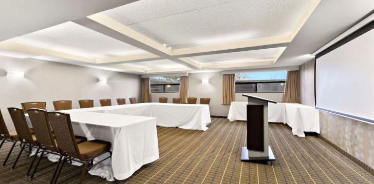 Põnev linnapuhkus Torontos, peatu 3* hotellis BEST WESTERN PLUS TORONTO NORTH YORK HOTEL & SUITES! 9