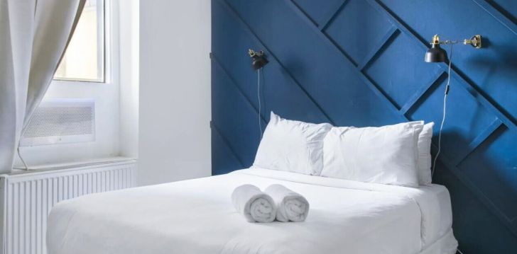 Avasta Torontot, peatu 3* hotellis PEMBROKE INN! 9