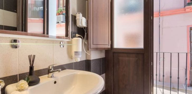 Kaunis Sardiinia linn Cagliari ja 3* hotell AFFITTACAMERE ARCOBALENO! 17