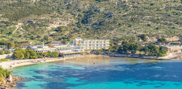 Looduskeskne puhkus Sardiinias, 3* hotellis RISTORANTE CALAMOSCA! 1