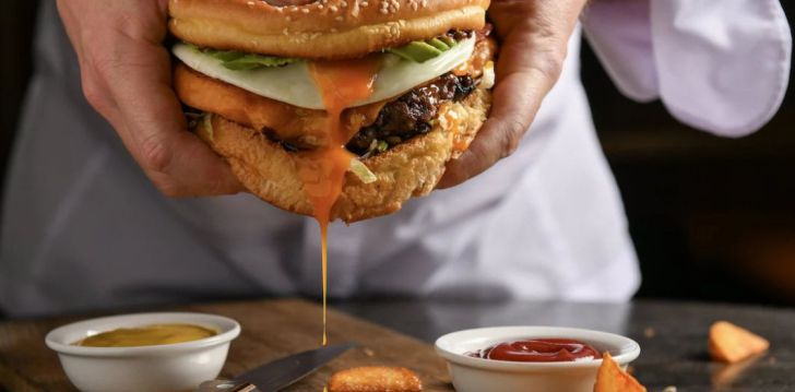 Puhkus põnevas Kataris, Dohas, 4* hotellis HOLIDAY INN DOHA - THE BUSINESS PARK! 16