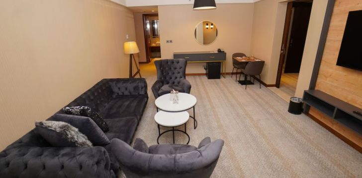 Avasta Dohat, peatu 5* hotellis THE GRAND LUX HOTEL! 17