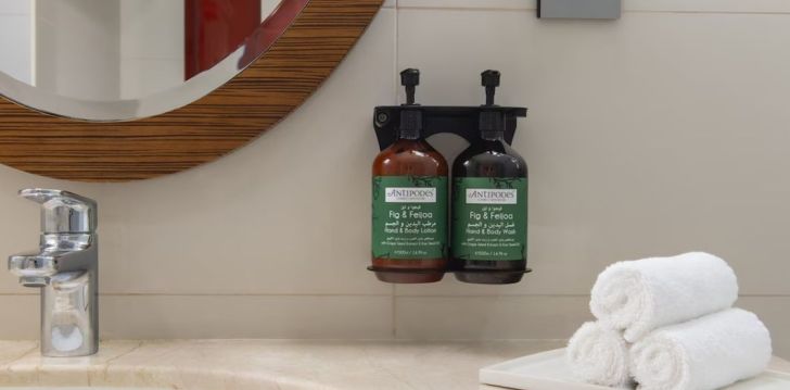 Kaunis Doha ja 5* hotell CROWNE PLAZA DOHA - THE BUSINESS PARK! 48