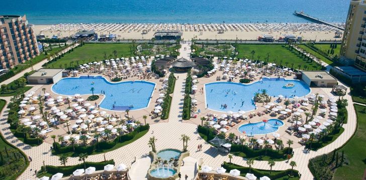 Puhkus 4* hotellis DIT MAJESTIC BEACH RESORT, Burgases! 4
