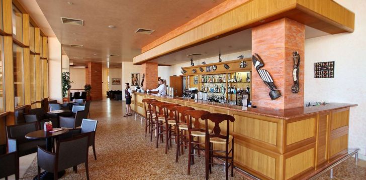 Puhkus 4* hotellis DIT MAJESTIC BEACH RESORT, Burgases! 3