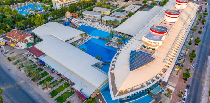 Puhkus pere või sõpradega Türgis, peatuge 5* hotellis TRANSATLANTIK HOTEL&SPA 1