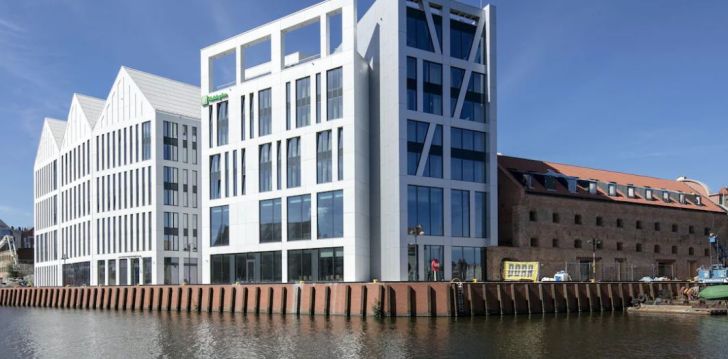 Kvaliteetne puhkus Gdanskis, 4* hotellis HOLIDAY INN GDANSK - CITY CENTRE! 1