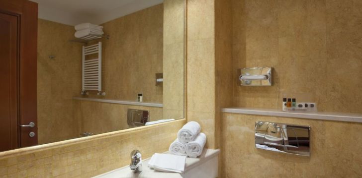 Reis Sardiiniasse, peatu 4* hotellis HOLIDAY INN CAGLIARI! 14
