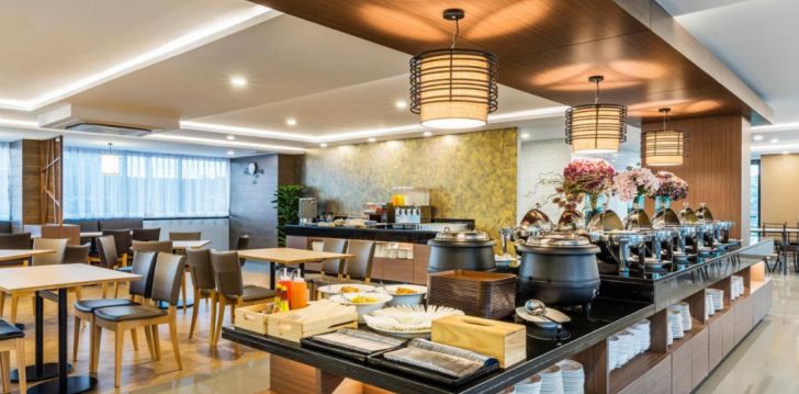 Eksootiline suurlinn, Bangkok, peatu 4* hotellis LIVOTEL HOTEL HUA MAK! 13