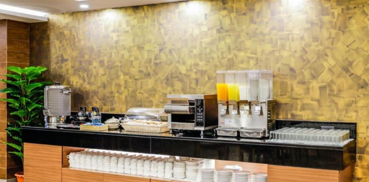 Eksootiline suurlinn, Bangkok, peatu 4* hotellis LIVOTEL HOTEL HUA MAK! 17