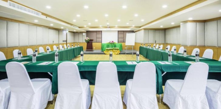 Eksootiline suurlinn, Bangkok, peatu 4* hotellis LIVOTEL HOTEL HUA MAK! 25