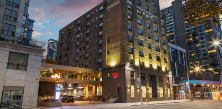 Puhkus mugavas 3* hotellis HAMPTON INN SUITES TORONTO DOWNTOWN ONTARIO CANADA, Torontos! 27