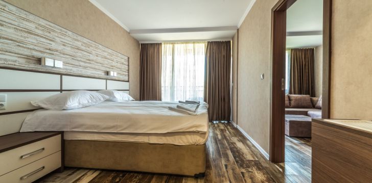 Päikseline puhkus Bulgaarias, peatu 3* hotellis BAIKAL! 7