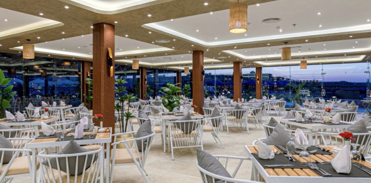 Puhkus Punase mere ääres, 5* hotellis REWAYA MAJESTIC RESORT, Hurghadas! 76