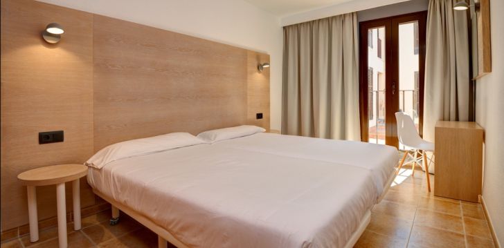 Meelelahutust täis puhkus 3* hotellis PROTUR FLORIANA RESORT APARTHOTEL! 3
