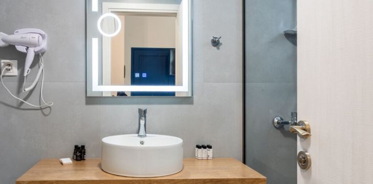 Rahulik peatumine 4* hotellis NOHO HOTEL, Kreetal! 15