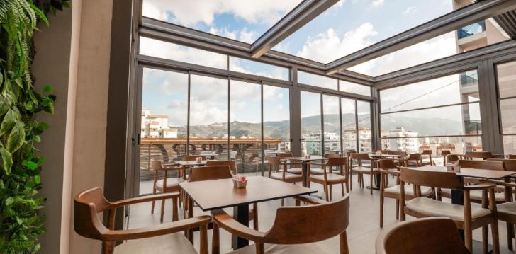 Reis Albaaniasse, peatu 4* hotellis SASSO HOTEL! 14