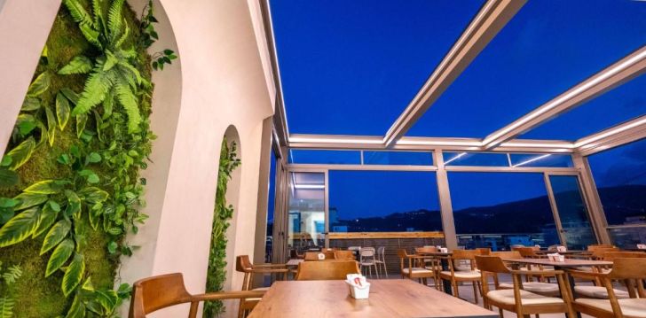 Reis Albaaniasse, peatu 4* hotellis SASSO HOTEL! 15