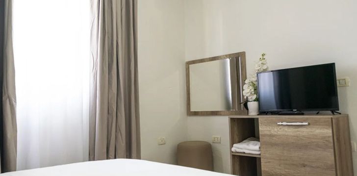 Avasta Albaaniat, 3* hotell PRINCE HOTEL GOLEM! 4